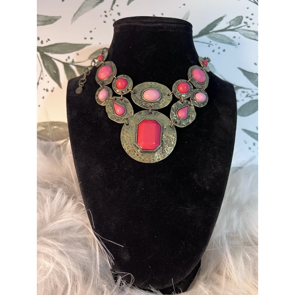 Ruby Rd. Vintage Pink Red Cabochon Bib Statement Necklace Boho-Chic Hammered - Picture 2 of 16